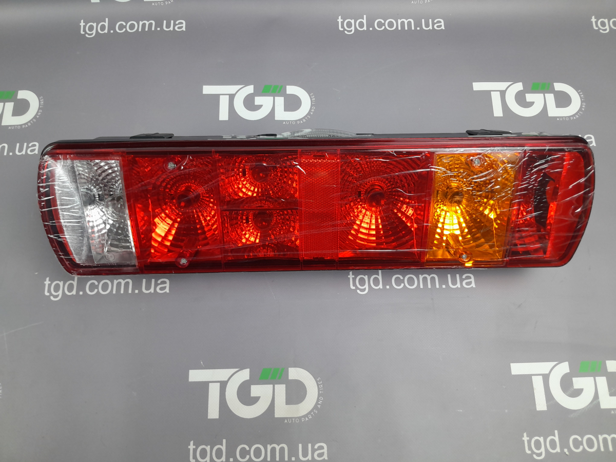Howo A7 Фонарь задний L Boco