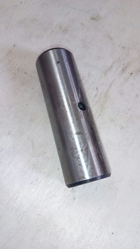 Howo Палец задней тормозной колодки 28*88