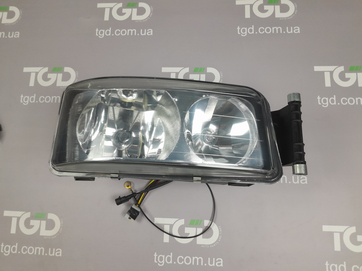 Sitrak C7H Фара передняя R