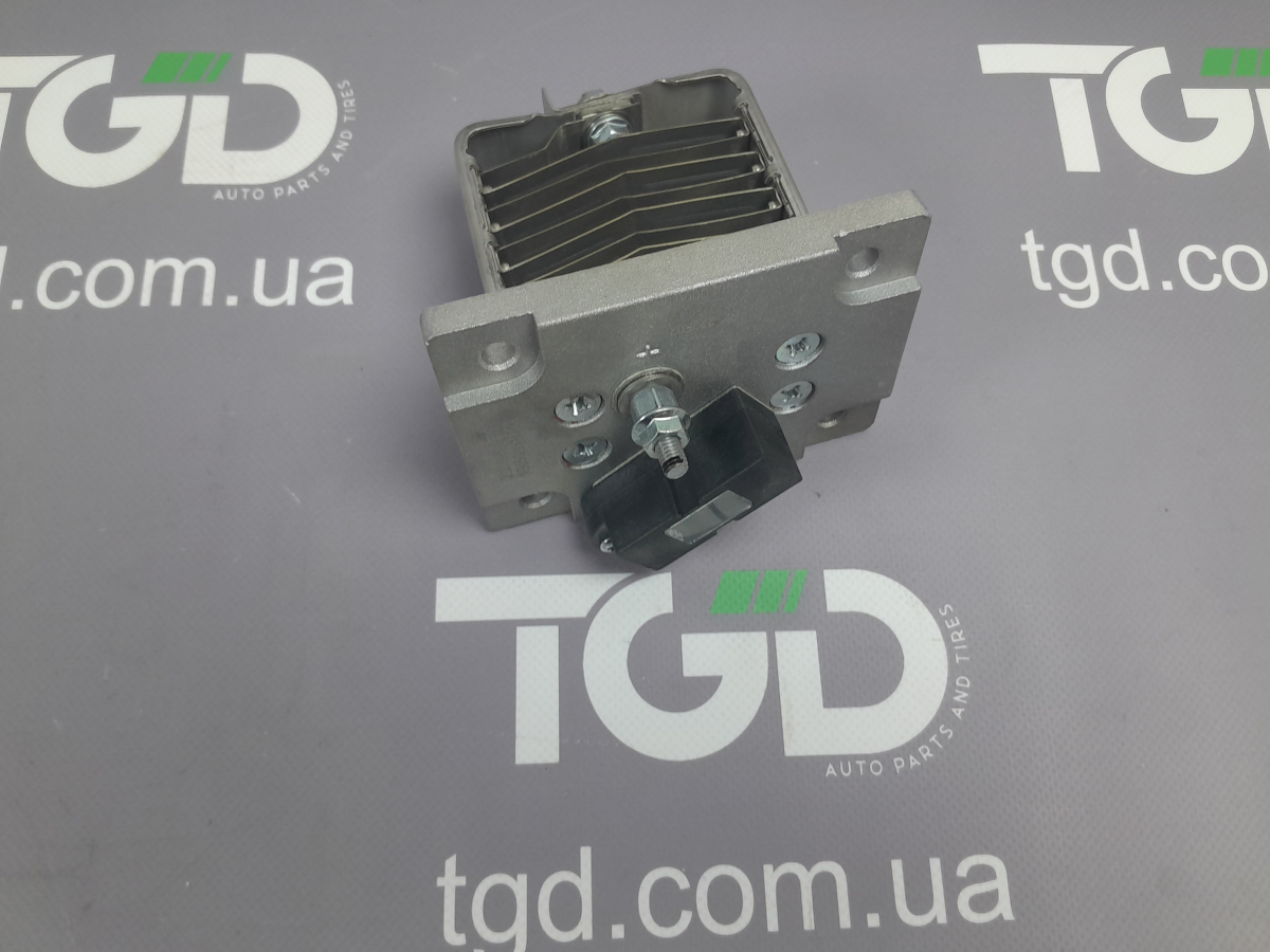 Howo T7H Предпусковой  электрический обогреватель