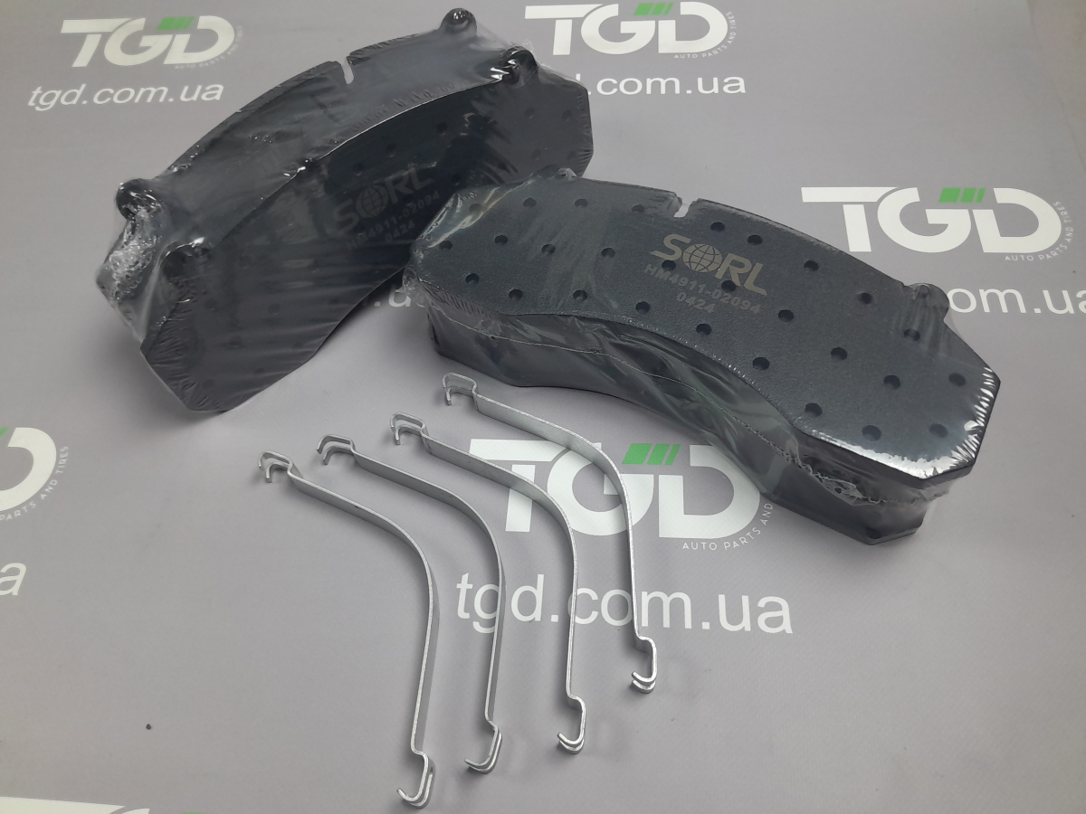 Howo A7  Колодка тормозная передняя (к-кт 4 шт) SORL