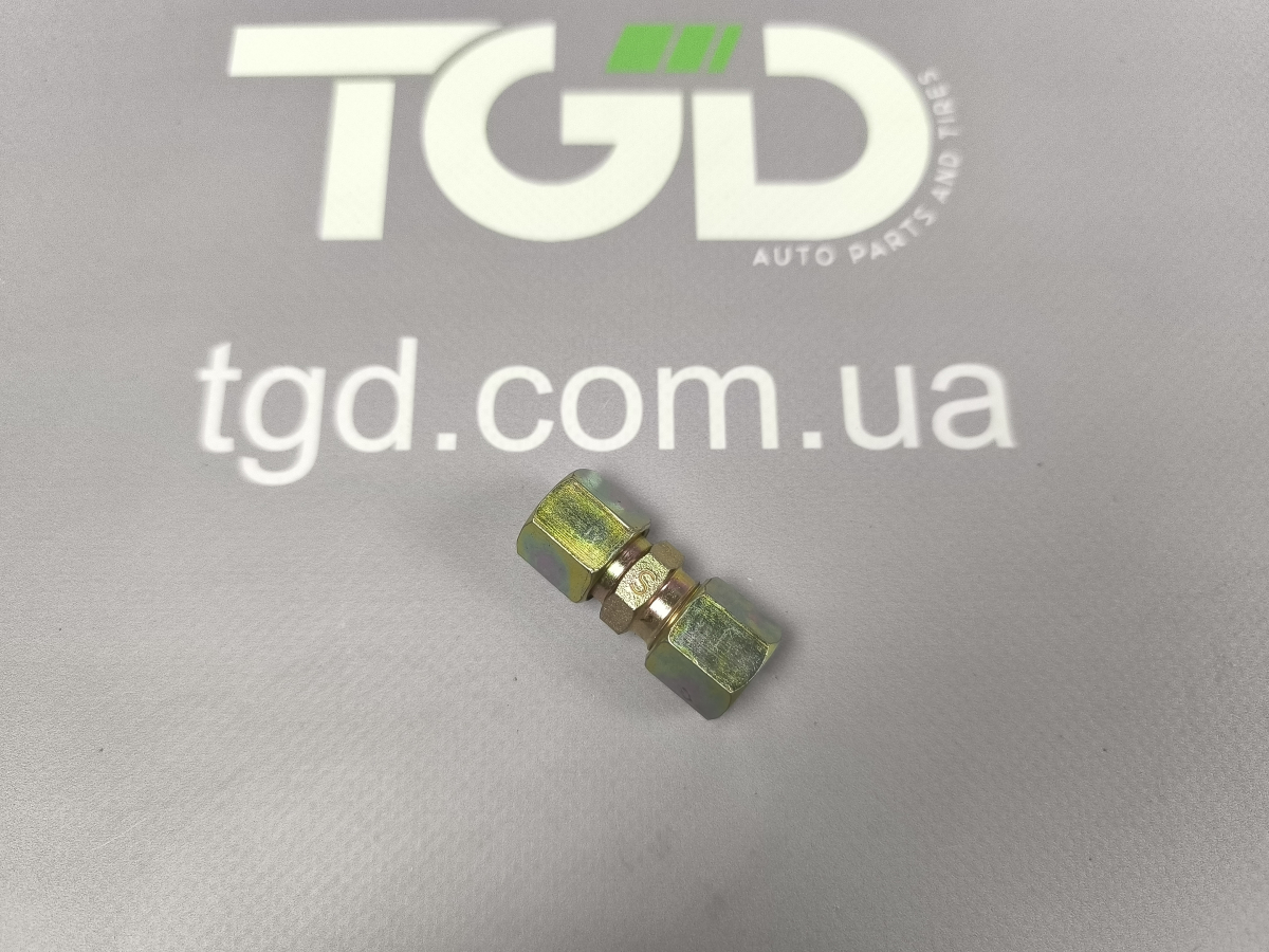 Фитинг D -8 mm
